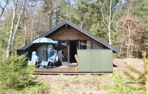 Two-Bedroom Holiday Home In Frederiksvark - Vinderød