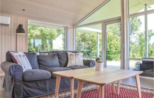 Three-Bedroom Holiday Home In Jagerspris
