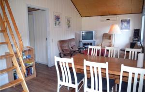 Two-Bedroom Holiday Home In Tarm