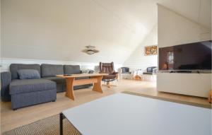 Two-Bedroom Holiday Home In Ebeltoft