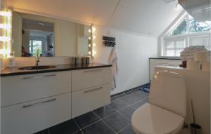 Two-Bedroom Holiday Home In Ebeltoft