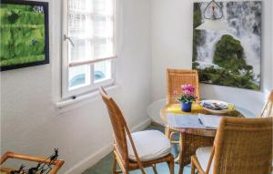 Lovely Apartment In Linz Am Rhein