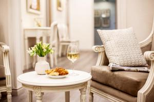 Hotels Hotel restaurant Oasis : photos des chambres