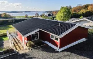 Cozy Home In Kruså With House Sea View - Glücksburg