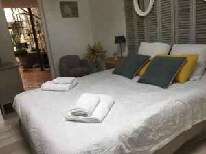 Appartements Loft avec spa Lourmarin : photos des chambres