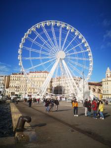 Appartements Studio : Studio - Vue sur Port