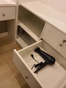 Execlusive Seaview 1 bedroom suite with toproof pool at The Patio Bangsaen