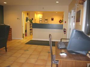 Annapolis Royal Inn & Suites