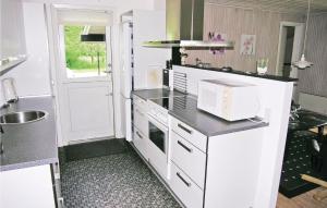 Holiday Home Bygtoften Glesborg Vi