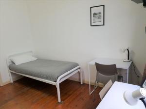 Bed in 4-Bed Mixed Dormitory Room room in Pod Bed Coogee Beachside Short & Long Stay Budget Accommodation