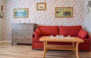 2 Bedroom Cozy Home In Gamleby