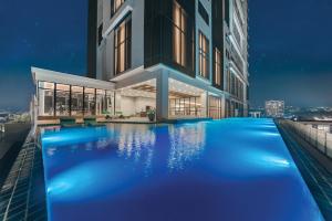 Citadines Cebu City - Multiple Use Hotel