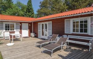 Three-Bedroom Holiday Home In Orsted