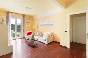 Gavinana Apartment by Mmega - Casellina