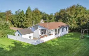 Three-Bedroom Holiday Home In Hemmet - Hemmet