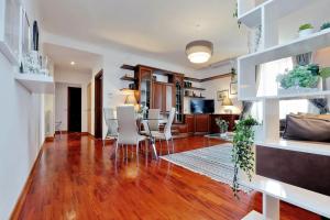 Colosseo Sunset Apartment