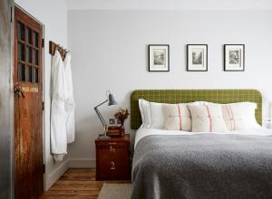 Deluxe Double or Twin Room room in Artist Residence London