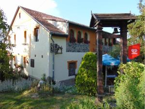 3 star viesnīca Krisztina Cs&aacute;rda &eacute;s Panzi&oacute; Celld&ouml;m&ouml;lk Ungārija