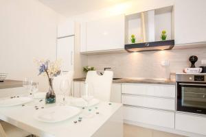 Lux Apartment Teodora Rafailovici