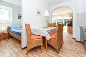 A Hotel Com Haus Stortebeker Wohnung Neuharlingersiel Germany