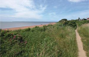 Holiday Home Multebærvej