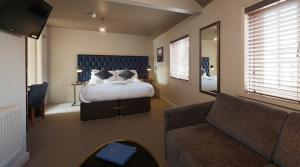 Family Room room in The Falcon Hotel