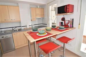 Cala de Benidorm Holidays