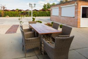 Judit Panzió Étterem