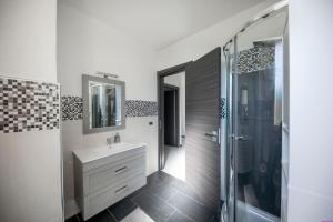 Villa Francesca 30 Pax by Ville in Palermo