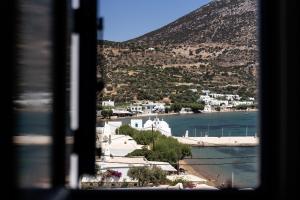 SifnosLiving A2 Sifnos Greece