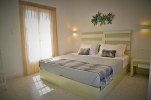 Dioni lux inn Milos Greece