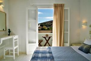 Dioni lux inn Milos Greece