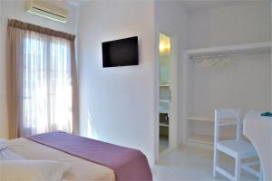 Dioni lux inn Milos Greece