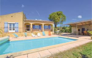 Maisons de vacances Beautiful Home In Cairanne With 5 Bedrooms, Wifi And Private Swimming Pool : photos des chambres