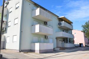 Two-Bedroom Apartment room in Apartment Petar