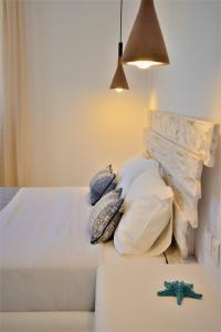 Dioni lux inn Milos Greece