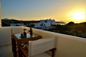 Dioni lux inn Milos Greece