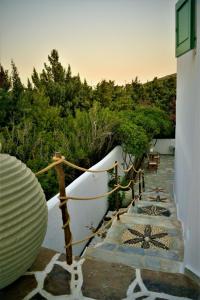 Dioni lux inn Milos Greece
