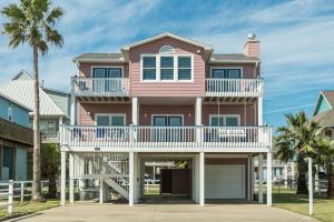 Four Bedroom House room in An Oceanview