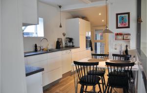 Five-Bedroom Holiday Home In Otterup