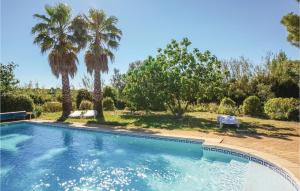 Maisons de vacances 4 Bedroom Pet Friendly Home In St Pons De Mauchiens : photos des chambres