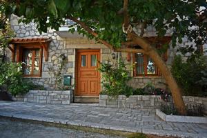 Dimos Suite Parnassos Greece