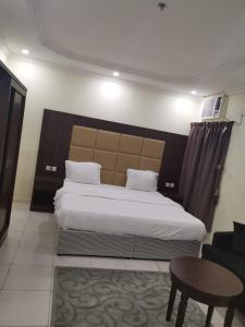 Large Double Room room in Golden Dakhil