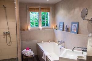 Hotels Domaine de Bellevue, The Originals Relais : photos des chambres