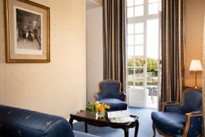 Hotels Chateau de Gilly : photos des chambres