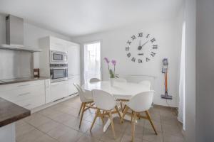 Appartement de 4 chambres à 13 minutes de Paris (train)