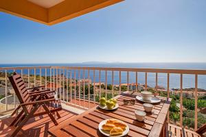 Reis Magos III by An Island Apart