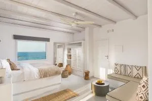 Perla Suites - Delmar Collection