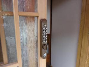 Guesthouse Arakura Private floor and Chureito Pagoda Base