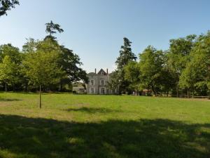 B&B / Chambres d'hotes Domaine du Chene Crucy : photos des chambres